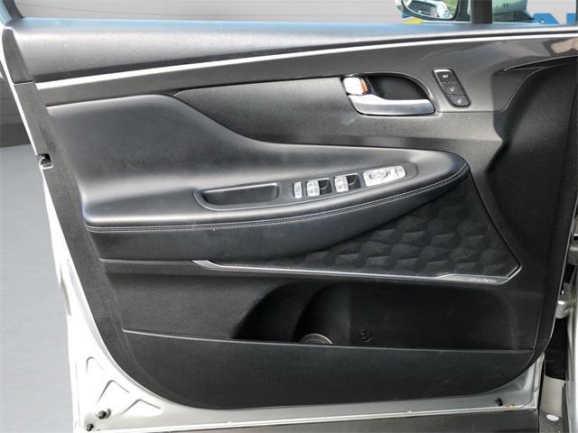 Photo of 2022 Shimmering Silver Hyundai SANTA FE
