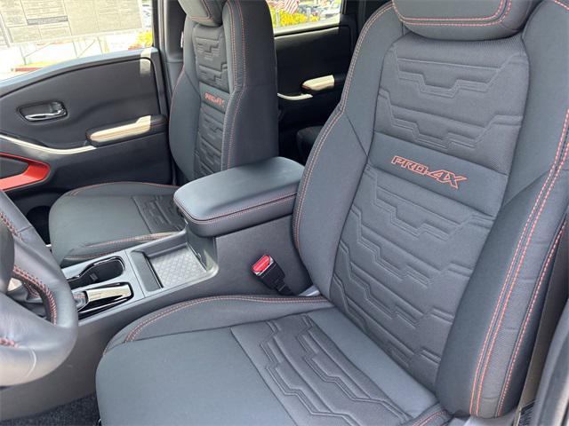 Photo of 2025 Gray Nissan Frontier
