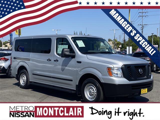 2017 Nissan Nv Passenger Nv3500 Hd
