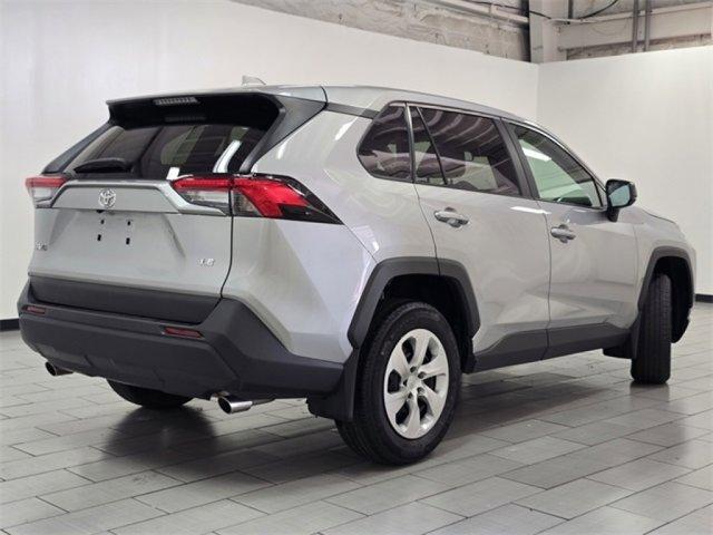 Photo of 2023 Silver Sky Metallic Toyota RAV4