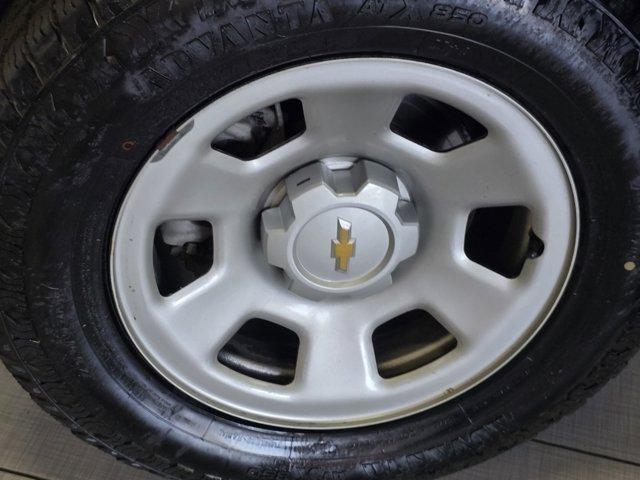 Photo of 2022 Summit White Chevrolet Colorado