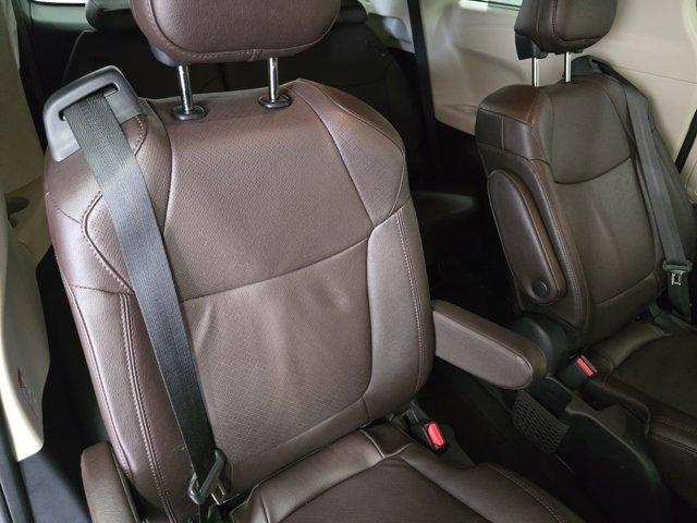 Photo of 2023 Midnight Toyota Sienna