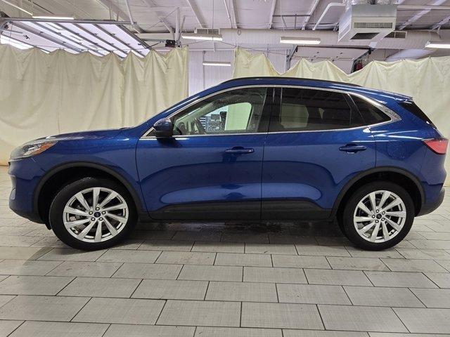 Photo of 2022 Atlas Blue Metallic Ford Escape