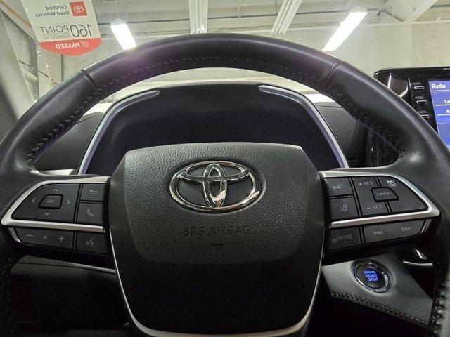 Photo of 2022 Magnetic Gray Metallic Toyota Highlander