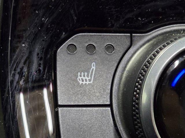 Photo of 2022 Magnetic Gray Metallic Toyota Highlander