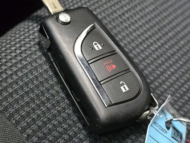Photo of 2022 White Toyota RAV4