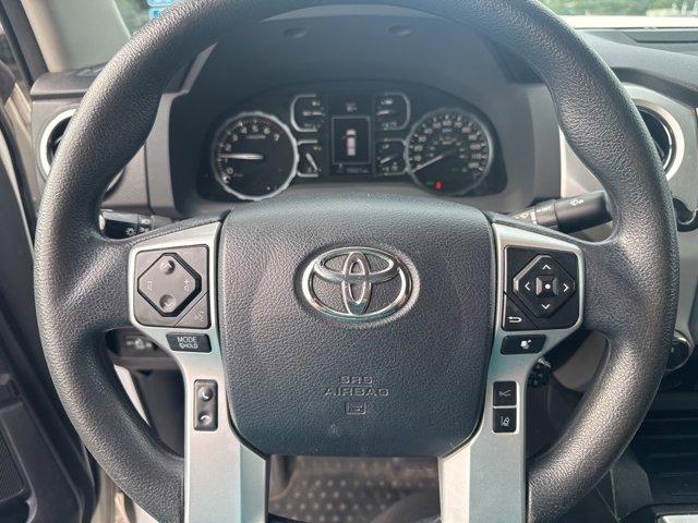 Photo of 2019 White Toyota Tundra
