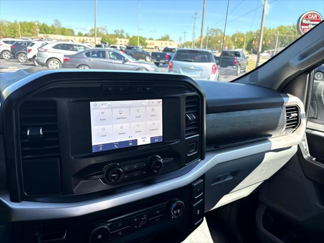 Photo of 2021 Oxford White Ford F-150