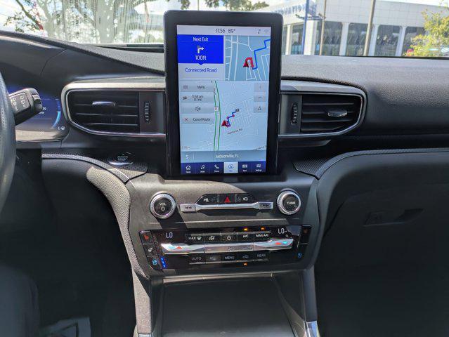 Photo of 2020 Iconic Silver Metallic Ford Explorer