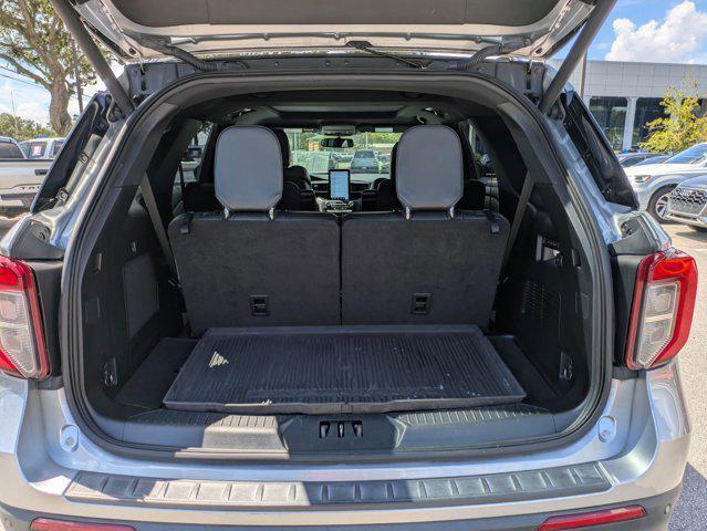Photo of 2020 Iconic Silver Metallic Ford Explorer