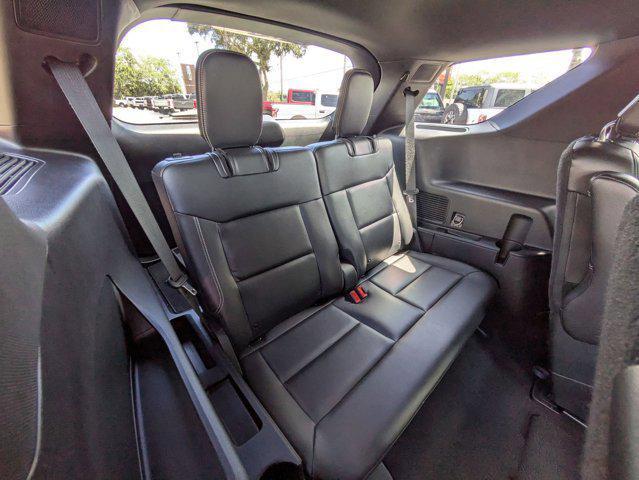 Photo of 2020 Iconic Silver Metallic Ford Explorer