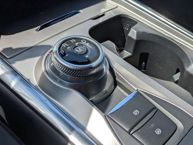 Photo of 2020 Iconic Silver Metallic Ford Explorer