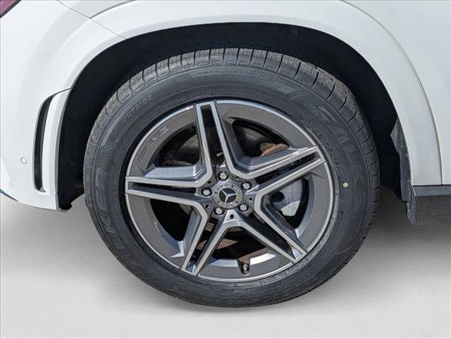 Photo of 2023 Polar White Mercedes-Benz GLE 350