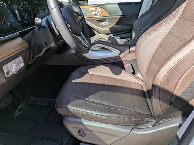 Photo of 2023 Polar White Mercedes-Benz GLE 350