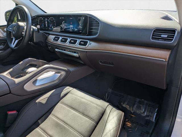 Photo of 2023 Polar White Mercedes-Benz GLE 350