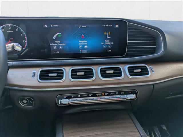 Photo of 2023 Polar White Mercedes-Benz GLE 350
