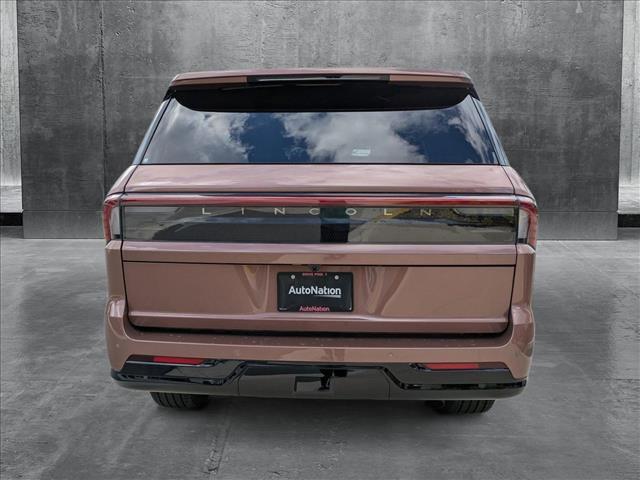 Photo of 2025 Sunrise Copper Metallic Pearlcoat Lincoln Navigator