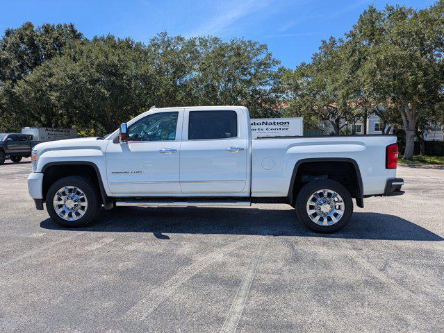 Photo of 2015 Summit White GMC Sierra 2500