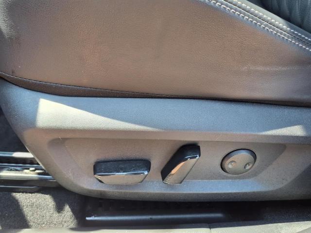 Photo of 2023 Black Nissan Rogue