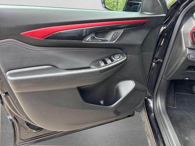 Photo of 2024 Mosaic Black Metallic Chevrolet Trailblazer