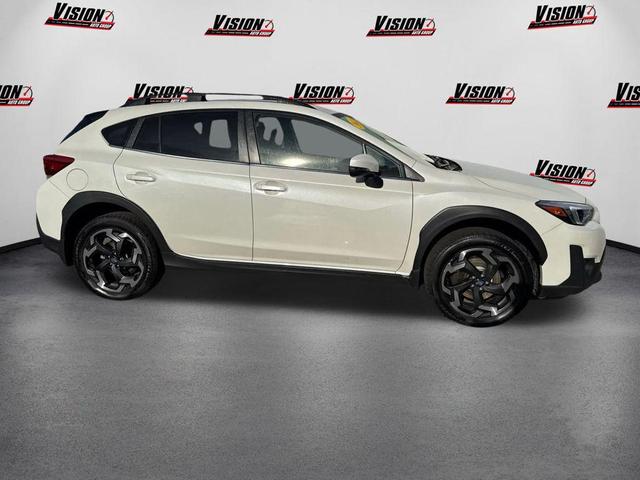Photo of 2022 Crystal White Pearl Subaru Crosstrek