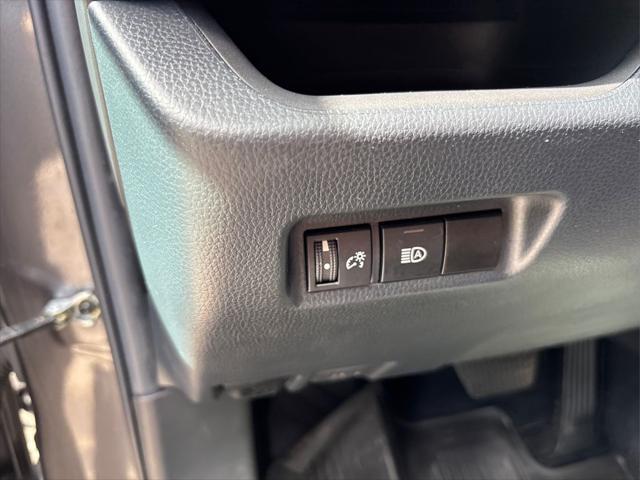 Photo of 2023 Magnetic Gray Metallic Toyota RAV4