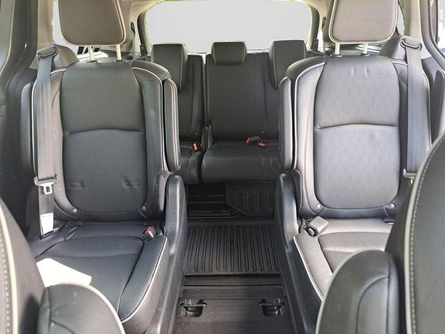 Photo of 2024 Crystal Black Pearl Honda Odyssey