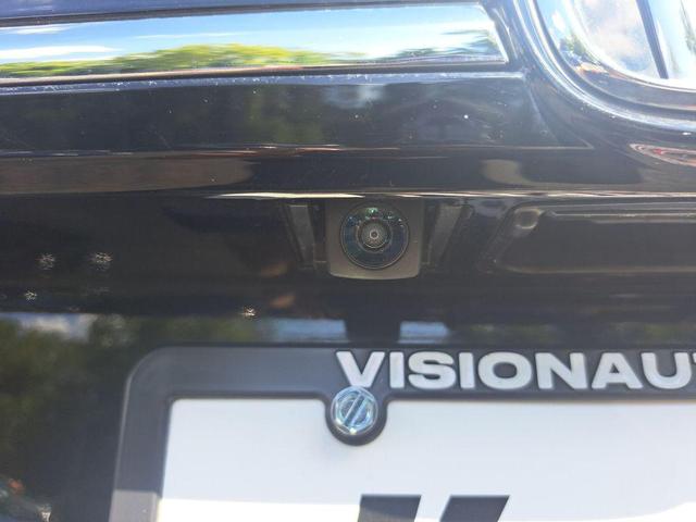 Photo of 2024 Crystal Black Pearl Honda Odyssey
