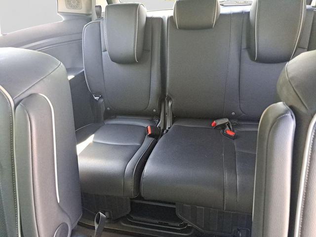 Photo of 2024 Crystal Black Pearl Honda Odyssey