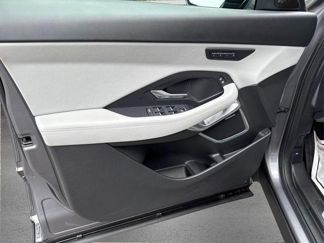 Photo of 2024 Eiger Gray Metallic Jaguar E-PACE