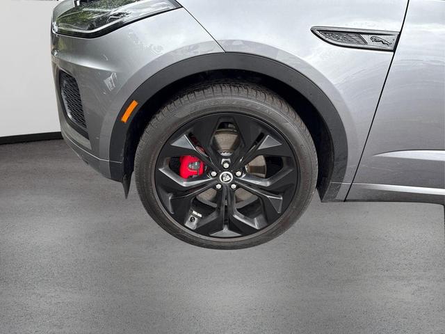 Photo of 2024 Eiger Gray Metallic Jaguar E-PACE
