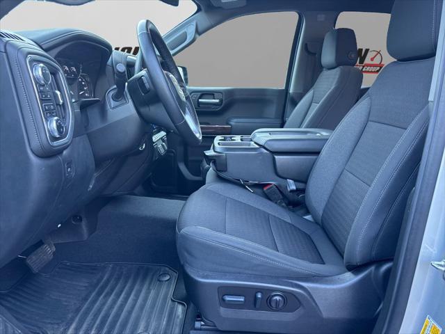 Photo of 2022 Quicksilver Metallic GMC Sierra 1500