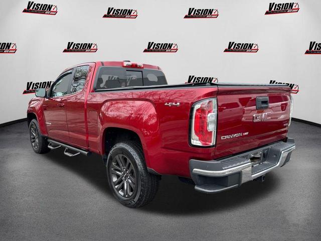 Photo of 2019 Red Quartz Tintcoat GMC Canyon