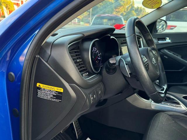 Photo of 2015 Corsa Blue Kia Optima