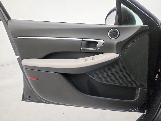 Photo of 2023 Gray Hyundai SONATA