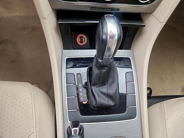 Photo of 2014 Burgundy Volkswagen Passat