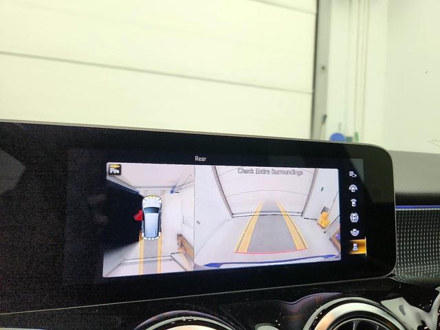 Photo of 2021 Blue Mercedes-Benz GLB 250