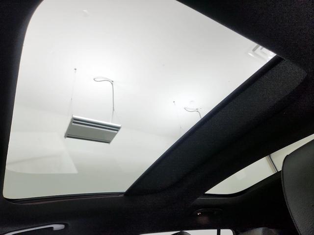 Photo of 2021 Blue Mercedes-Benz GLB 250