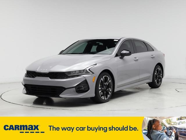 Photo of 2022 Gray Kia K5