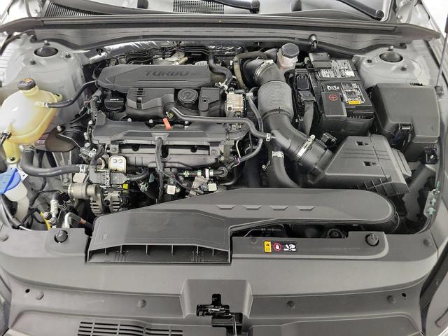 Photo of 2022 Gray Kia K5