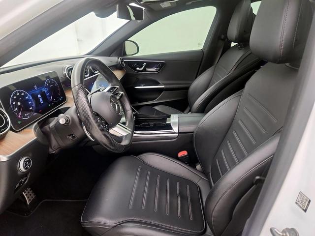 Photo of 2023 White Mercedes-Benz C-Class