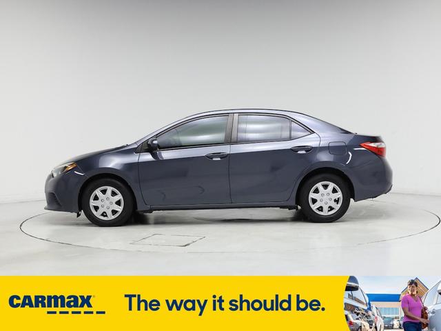 Photo of 2015 Gray Toyota Corolla