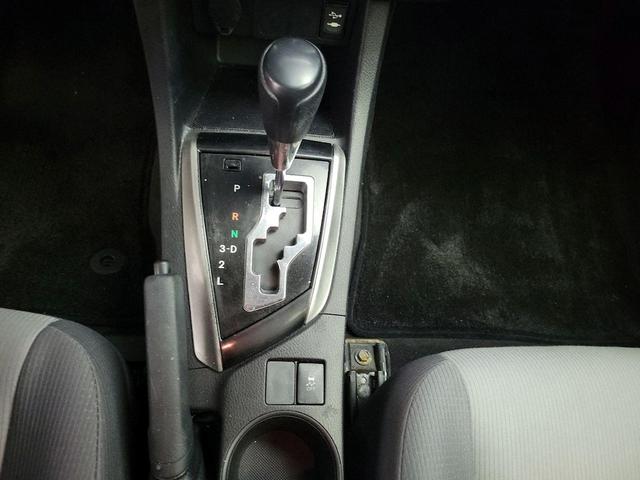 Photo of 2015 Gray Toyota Corolla