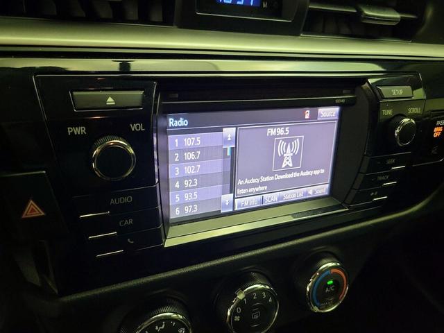 Photo of 2015 Gray Toyota Corolla