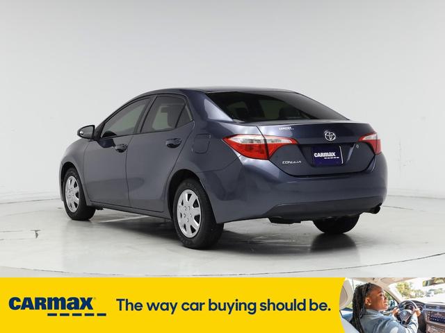 Photo of 2015 Gray Toyota Corolla