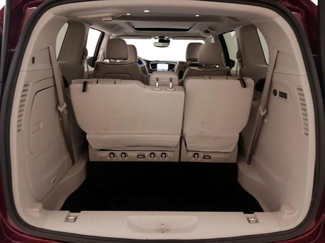 Photo of 2019 Burgundy Chrysler Pacifica