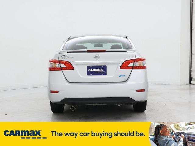 Photo of 2014 Silver Nissan Sentra