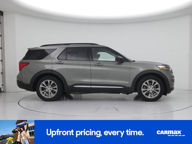 Photo of 2020 Gray Ford Explorer
