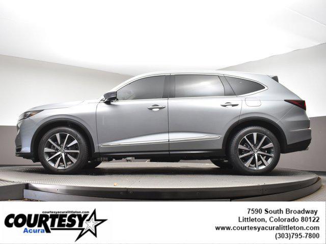 Photo of 2025 Lunar Silver Metallic Acura MDX