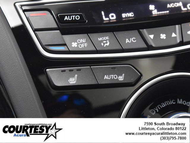 Photo of 2025 Platinum White Pearl Acura RDX